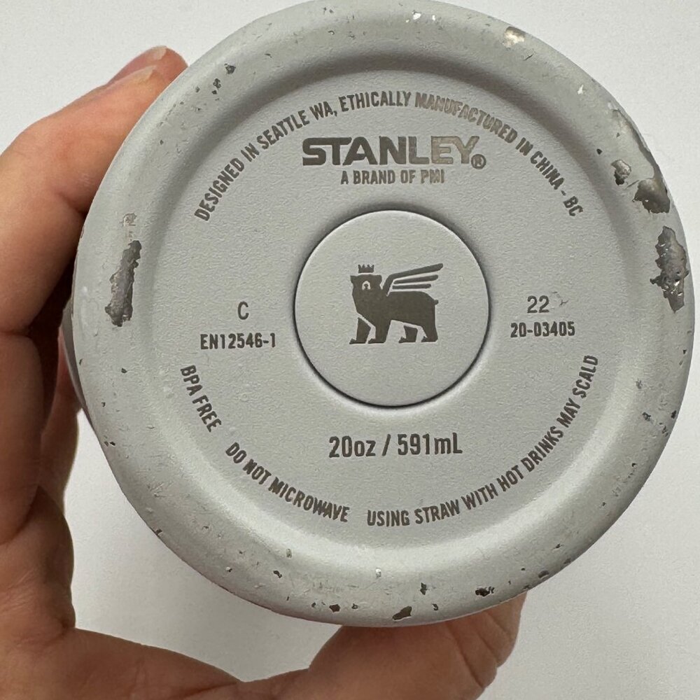 Stanley Insulated Stainless Steel Grey 20oz Cup with new Straw - Picture 4 of 8